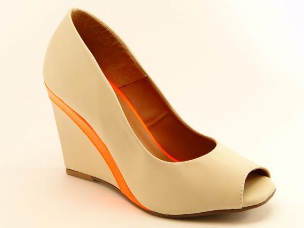 Anabella Peep Toe